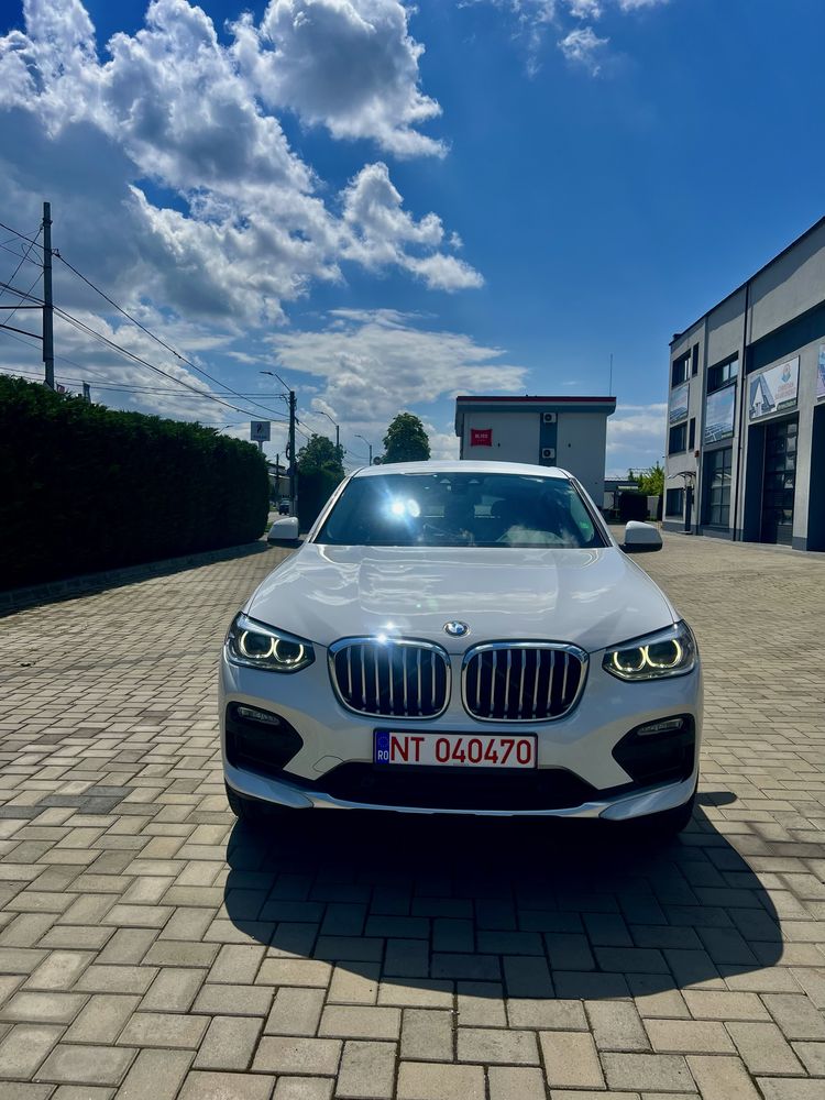 X4 X Drive 2.0 impecabil tehnic si optic