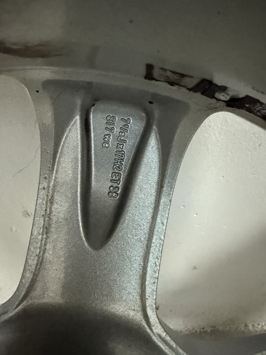 4 оригинални джанти за Мерцедес Ц класа спорт пакет с гуми Дънлоп