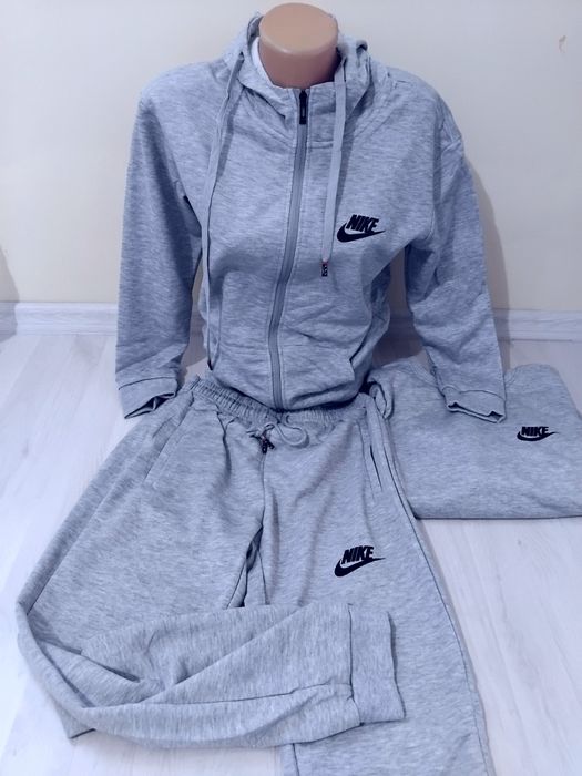 Trening dama Nike din 3 piese