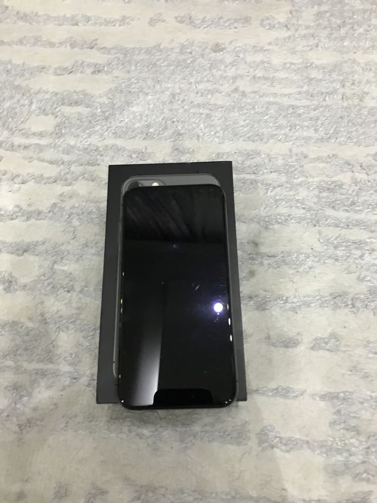 Продаю свой Iphone 11 pro 64GB