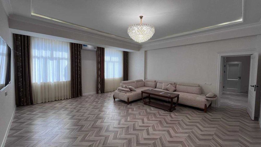 СРОЧНО Никитина! Сдается 3-комнатная по сниженной цене! 100м2!