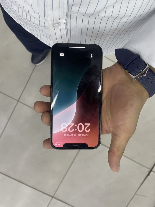 Iphone 12 pro sotiladi
