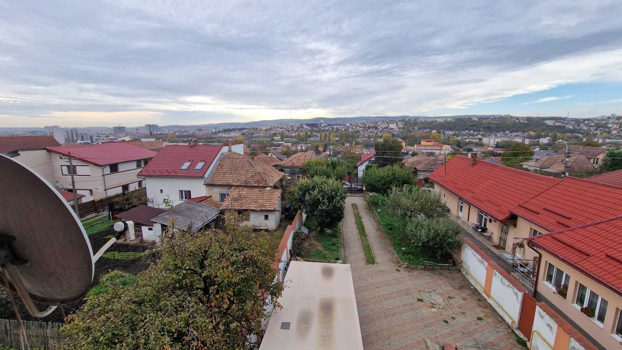 Casa/Vila CLUJ-NAPOCA, zona  Dambul Rotund