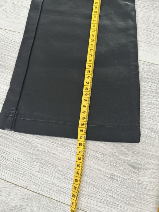 Pantaloni imitatie piele