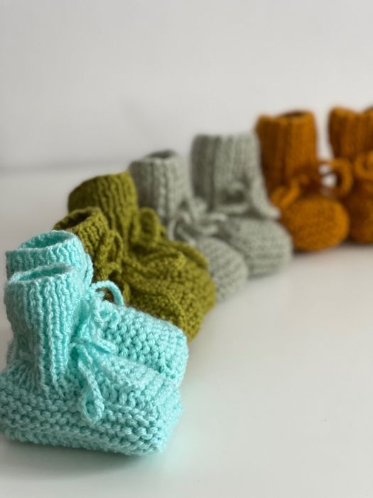 Vând botosei bebelusi