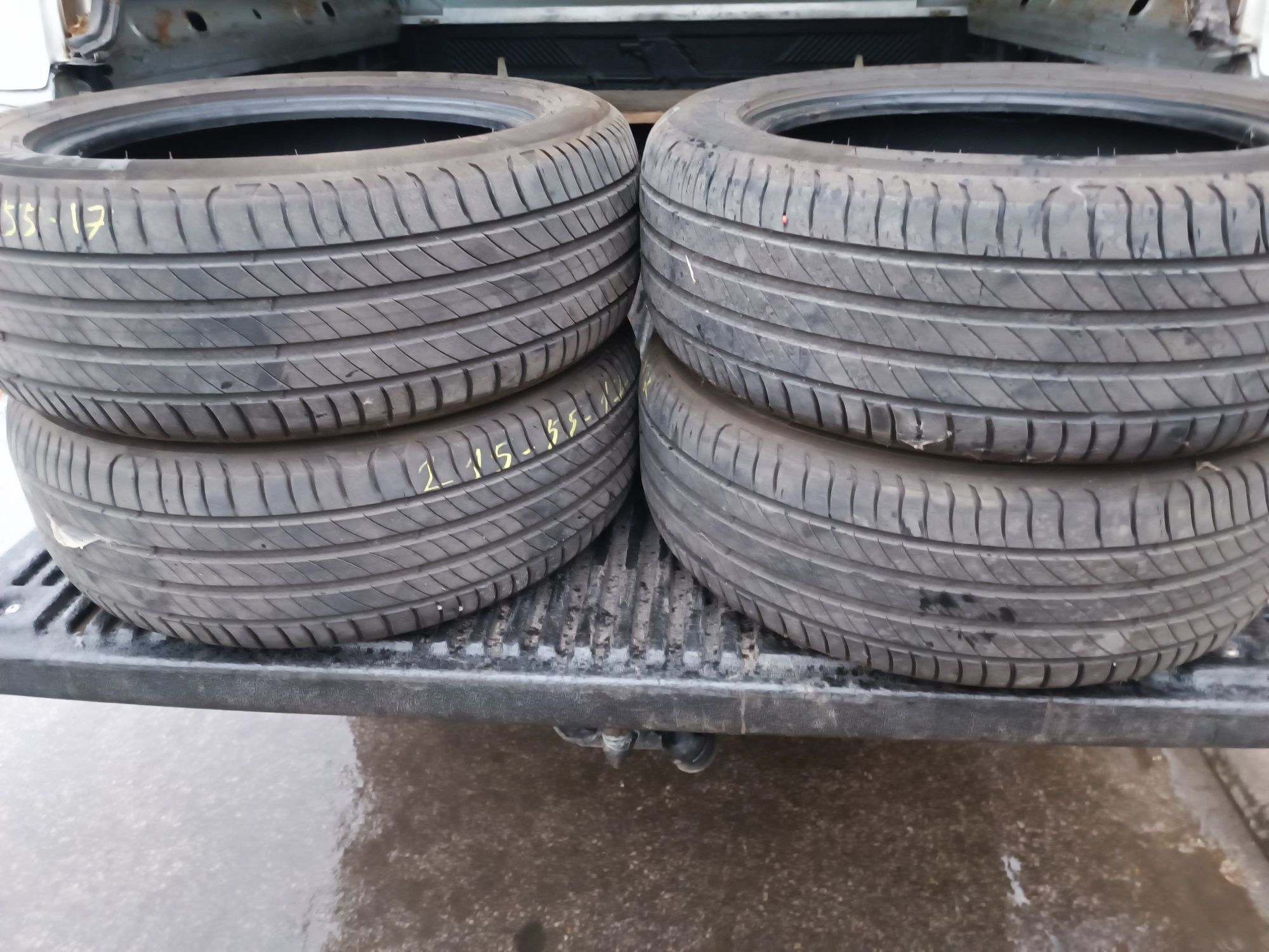 Гуми Michelin 215 55 17