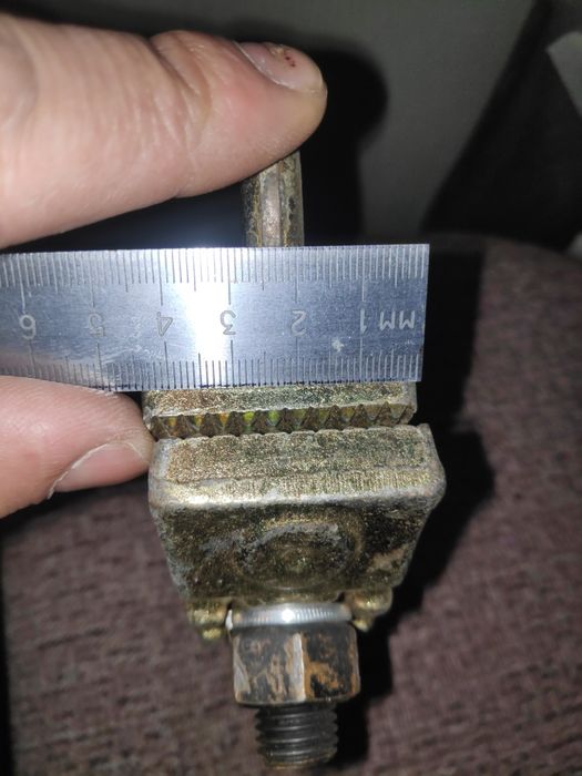 Зажим для вытяжки vertul.