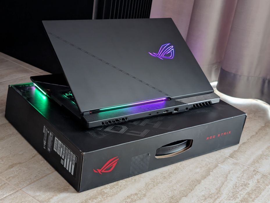 [ASUS ROG SCAR 17] Intel Core i9, RTX 3080 150W, 32Gb DDR5, 2K 240Hz