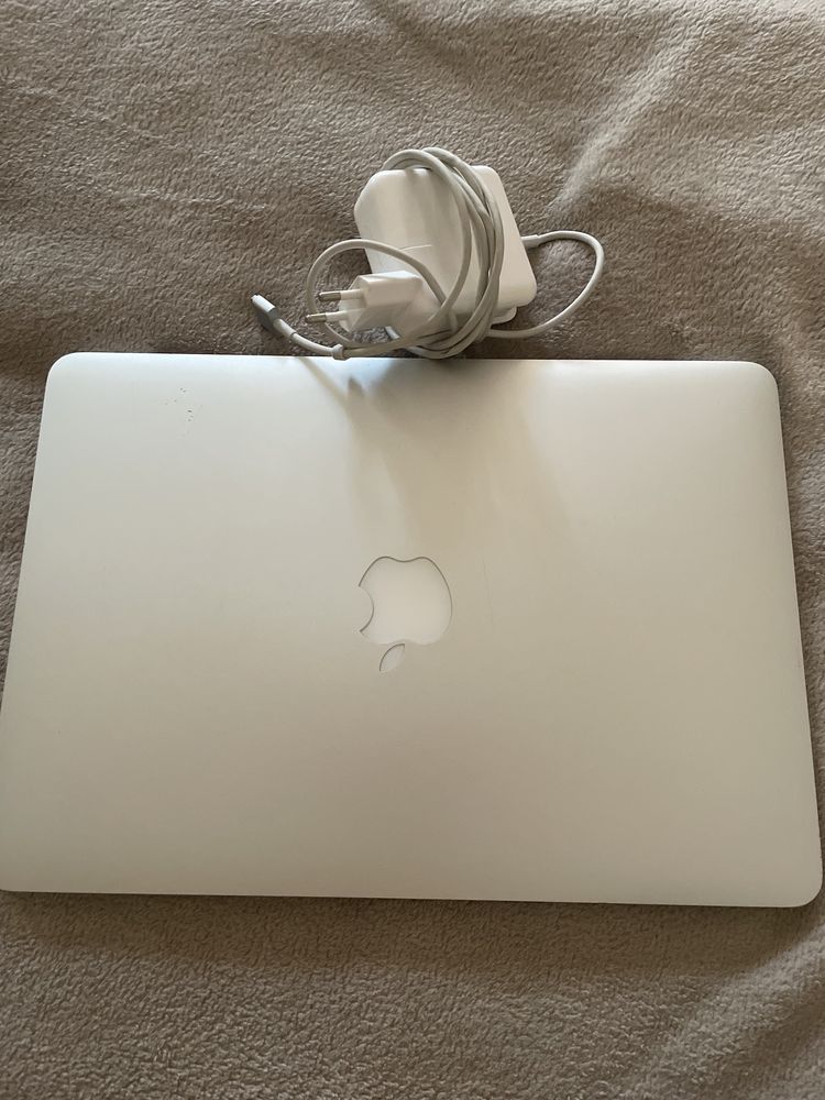 Macbook Pro 2015 13’3” 512GB 2.9GHz i5