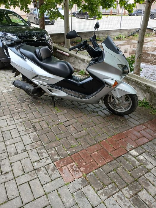 Scuter 250 cc -Honda Jazz