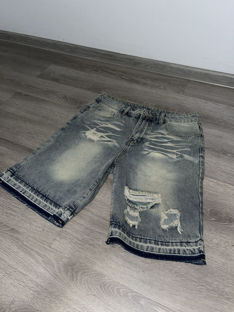 Blugi scurti Oversize