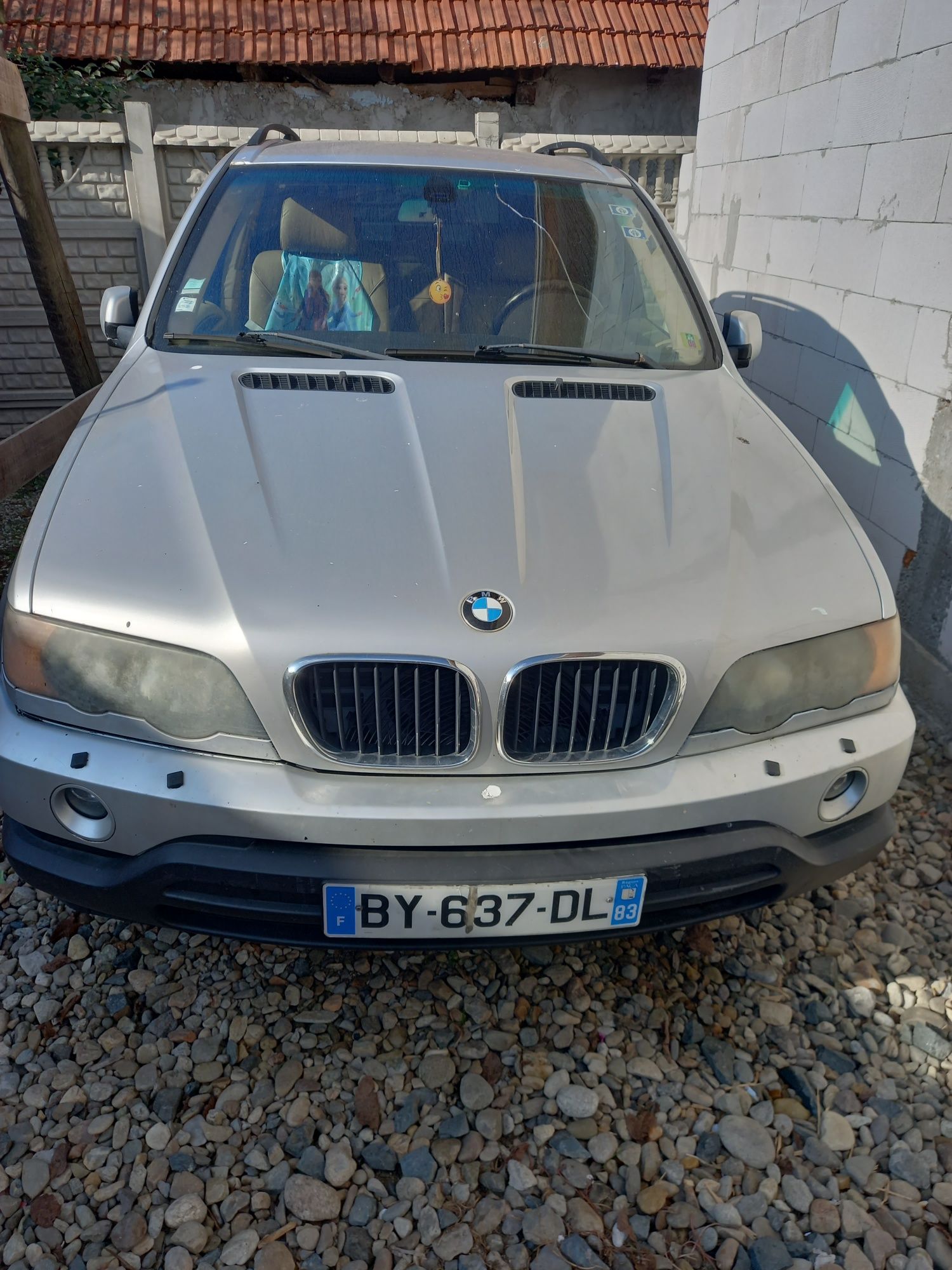 Dezmembrez sau vând BMW x5