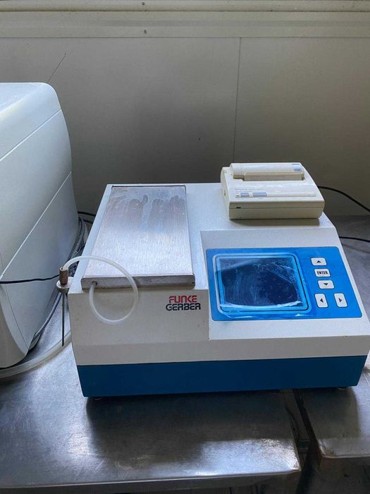 Vindem aparatura laborator pentru industria laptelui