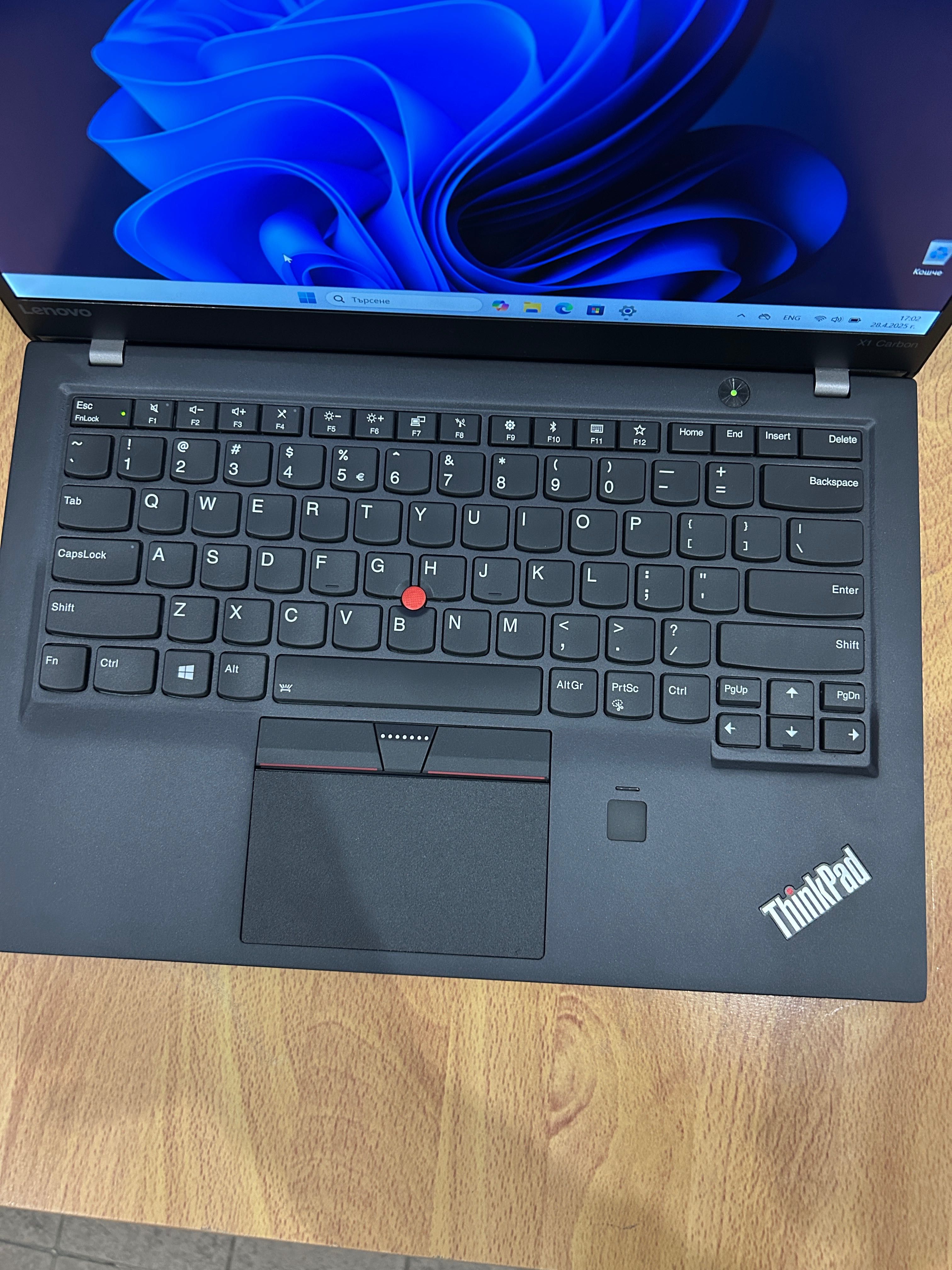 Като нов! Лаптоп Lenovo X1 Carbon i5/8GB RAM/256GB с 3 мес. гаранция!