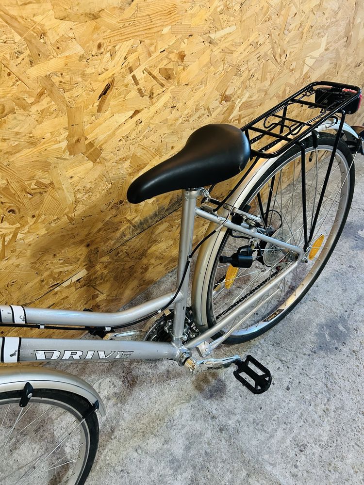 28цола DRIVE Street line дамски градски велосипед колело[21ck-Shimano]