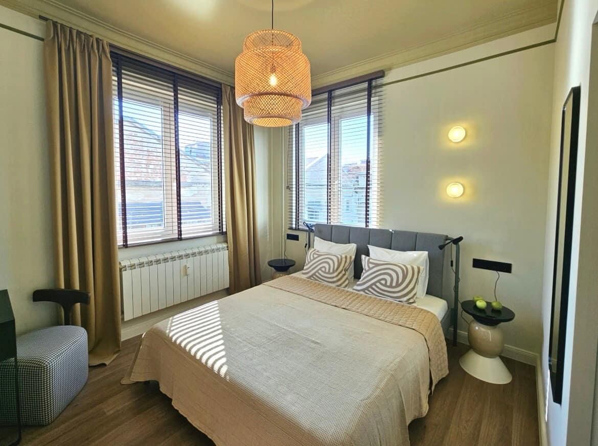 Дава се под наем Четиристаен апартамент в София, Център - 80 кв.м за 1200 € - Снимка #6