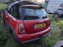Bara fata si spate Mini Cooper R50 faruri xenon
