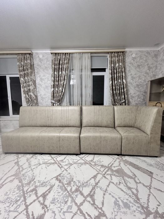 Продаю стильный,удобный диван — 150 000₸.