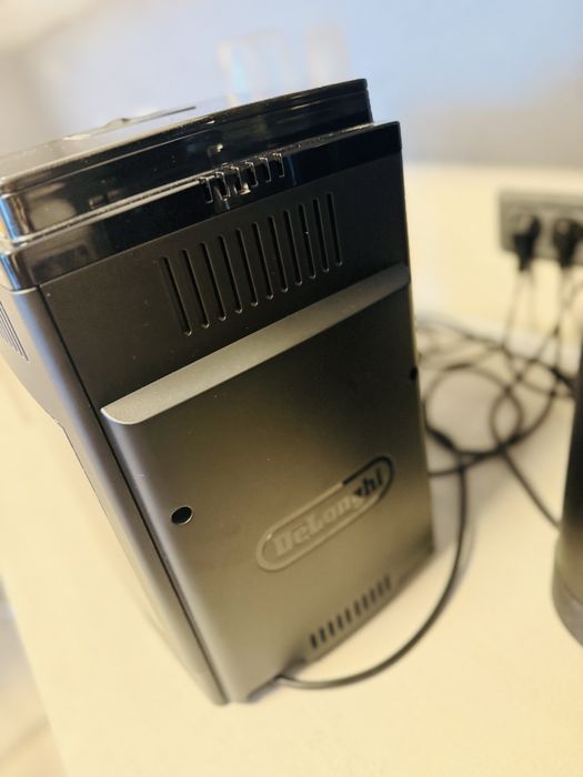 Espressor De’Longhi Magnifica Start