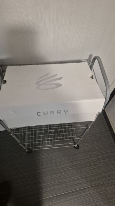 Баскетболни маратонки CURRY