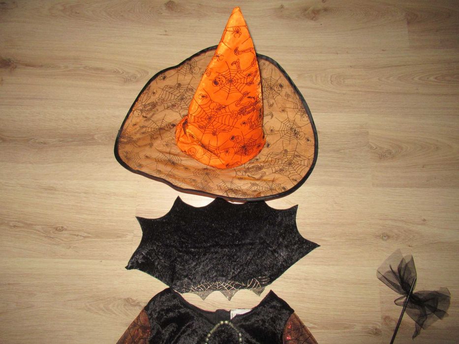 ХЕЛОУИН костюм/рокля--КРАСИВА рокля с аксесоари--128 номер