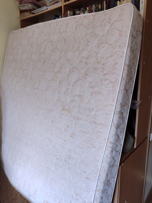 Матрас пружинный 160*200