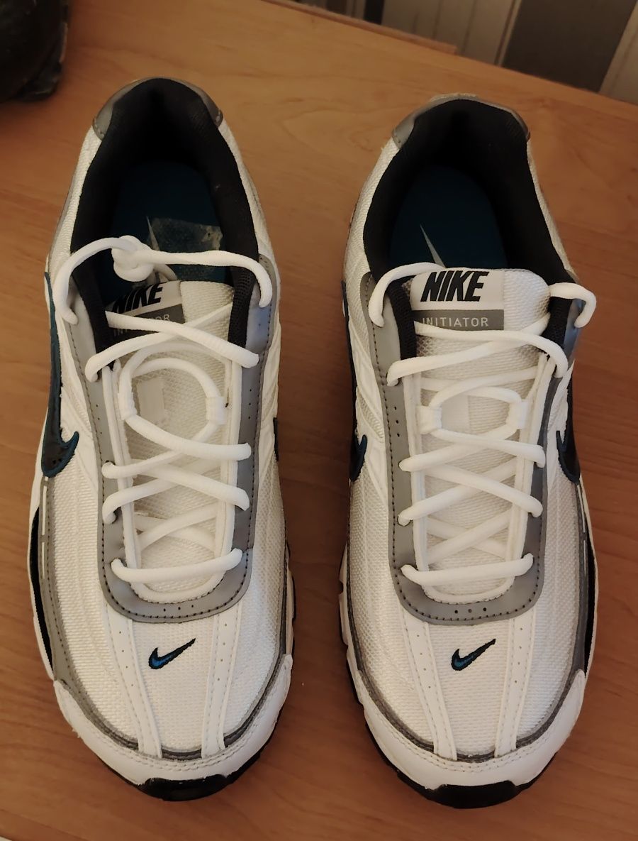 Nike Initiator Sn42 - White/Obsidian