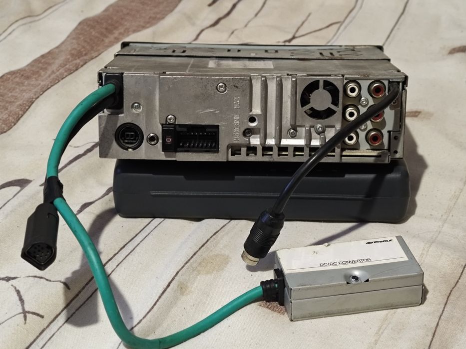 Висок клас CD плеър Alpine 9855R Bluetooth и дистанционно