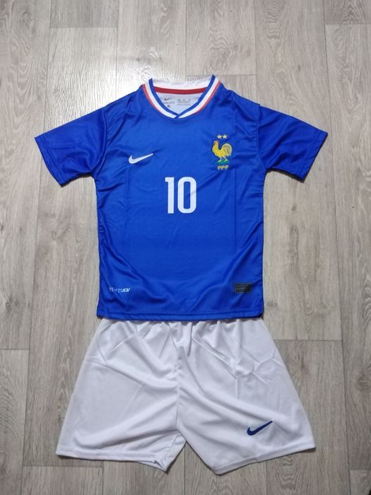 Мбапе Франция националния