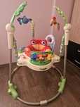 Baby jumper bebelusi