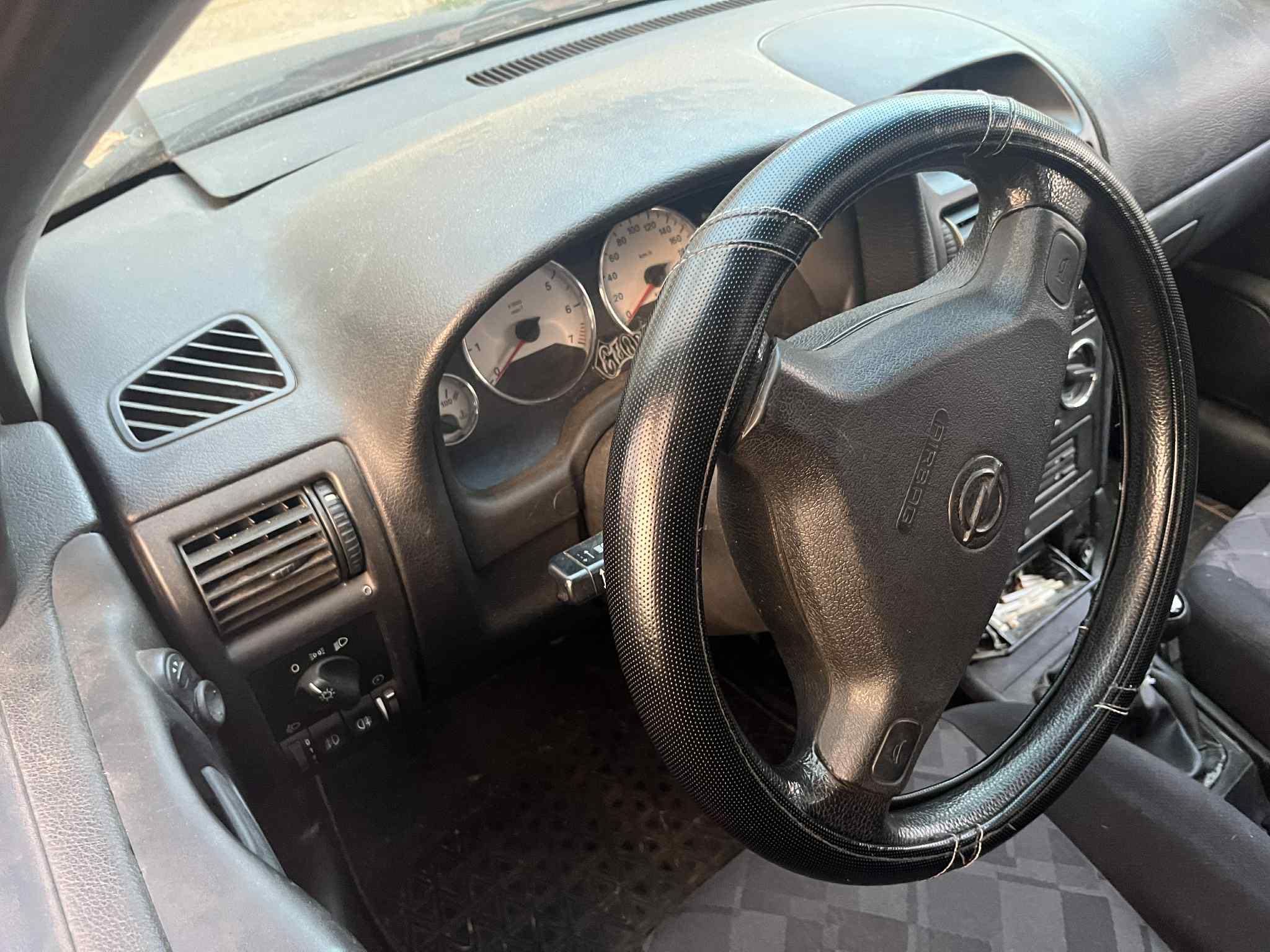 Opel Astra G 1.6