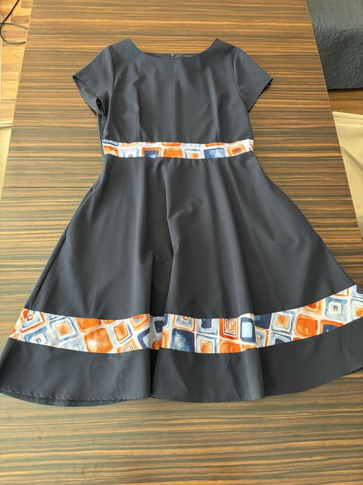 Rochie Dasha bleumarin cu brau colorat, marimea 44