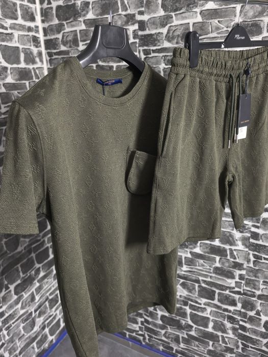 Luis Viton летен екип