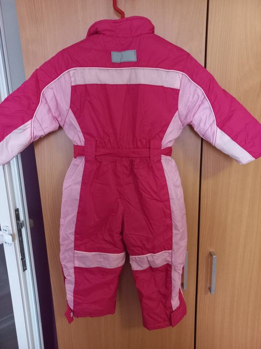 Salopeta ski si pantaloni ski