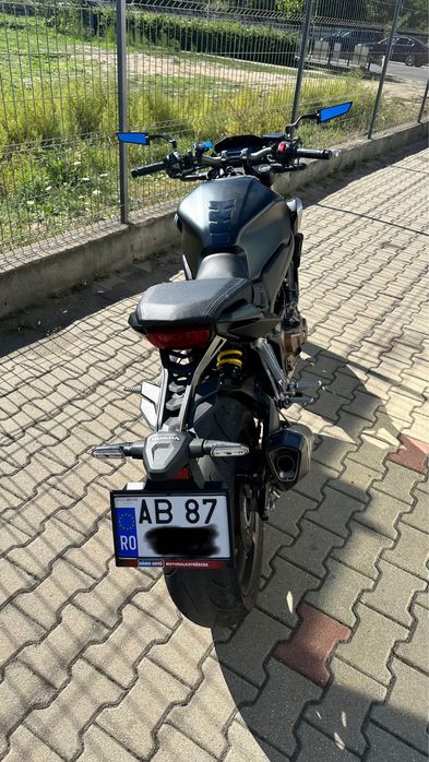 Motocicleta Honda CB650R