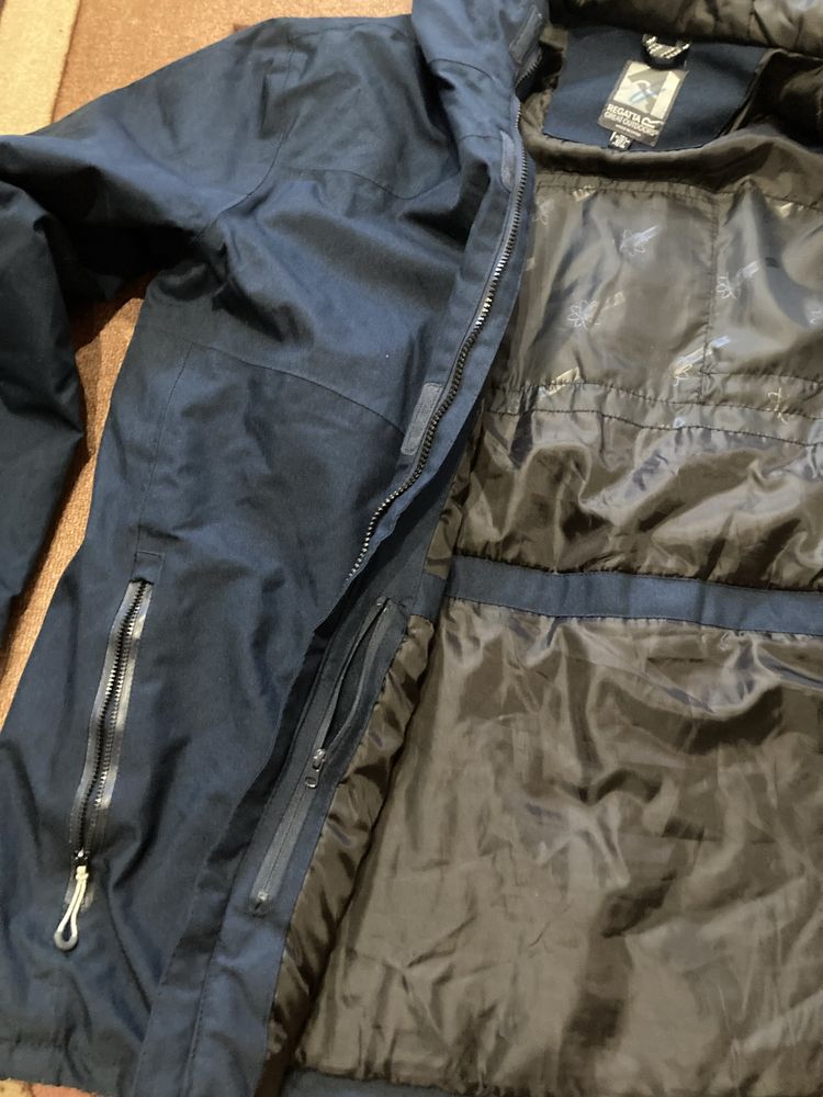 туристическо яке Regatta i суитчвр Jack Wolfskin