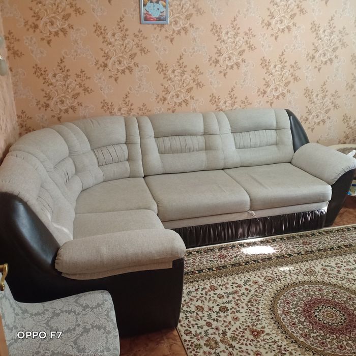 мягкая мебель с креслом