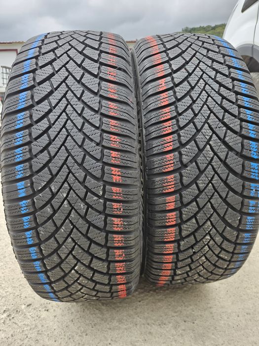 Vând anvelope iarna 205/55/17 205/55r17 BRIGESTONE