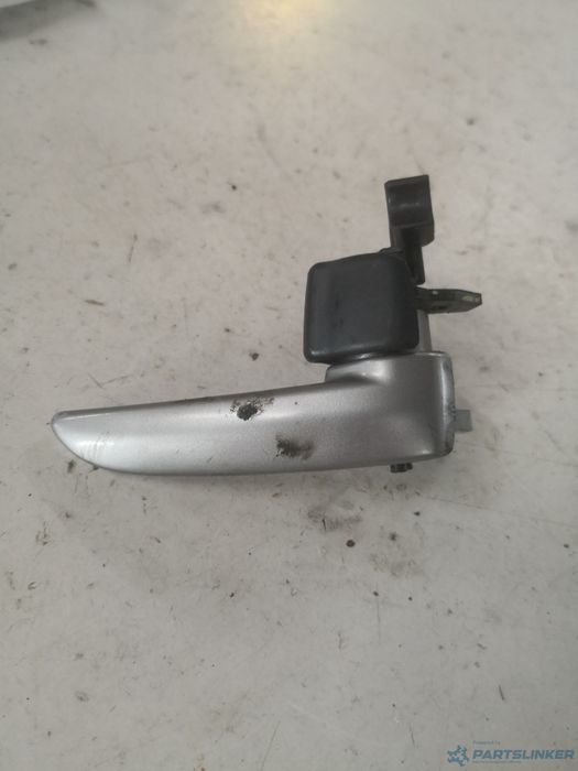 Maner usa interior  dreapta fata MAZDA 3 2005>