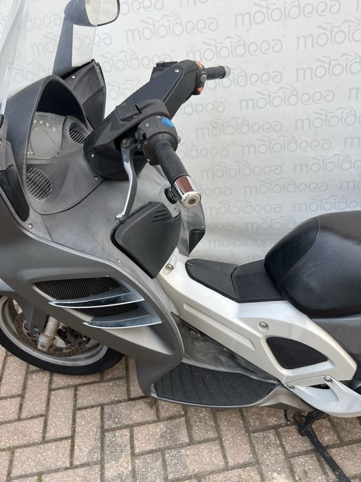 Motoideea vinde MALAGUTI  SPYDERMAX 500  2006  Rate