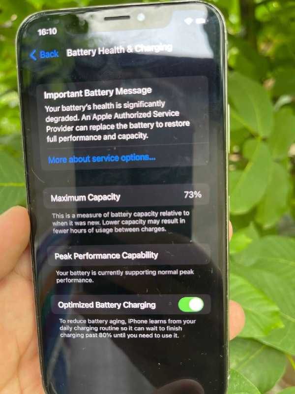 Смартфон iPhone X