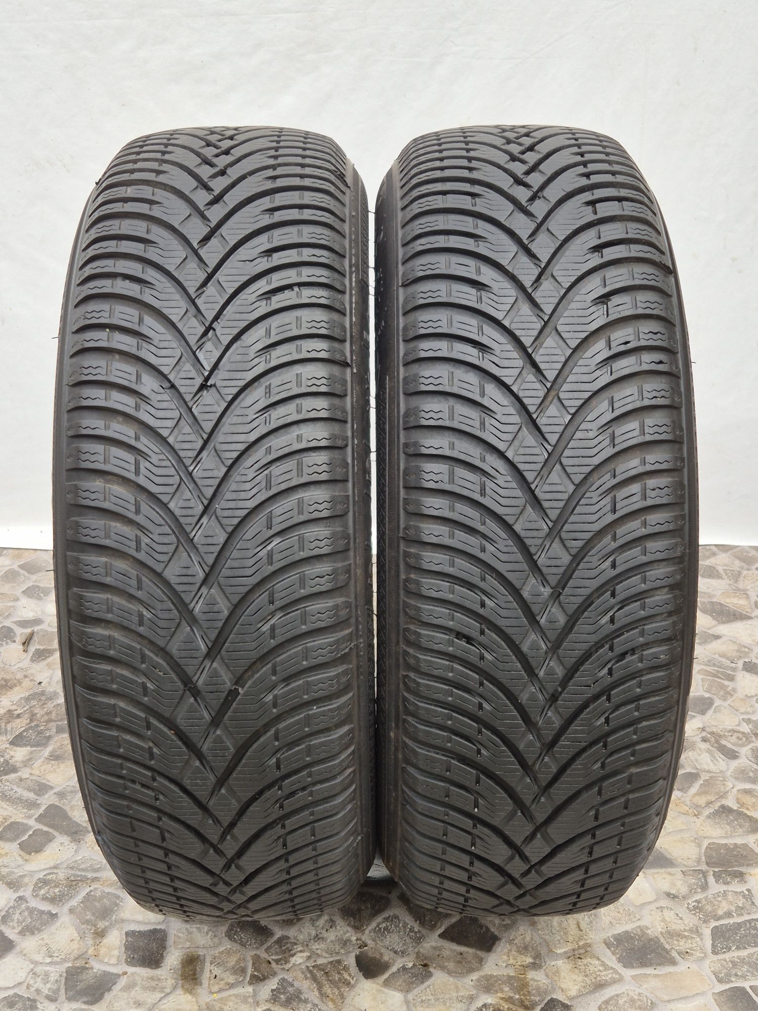 2бр 195 65 15 Kleber зимни - 20г