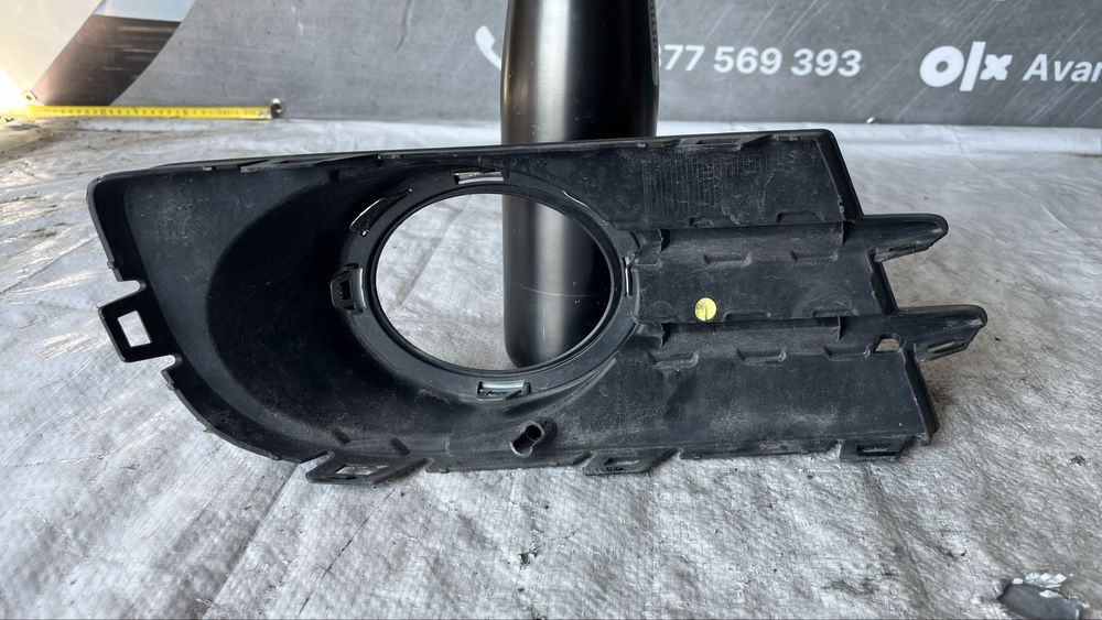 Volkswagen Tiguan 1 лява решетка за халоген