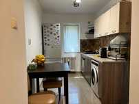 Inchiriez apartament 2 camere Tatarasi Dispecer decomandat 52mp parter
