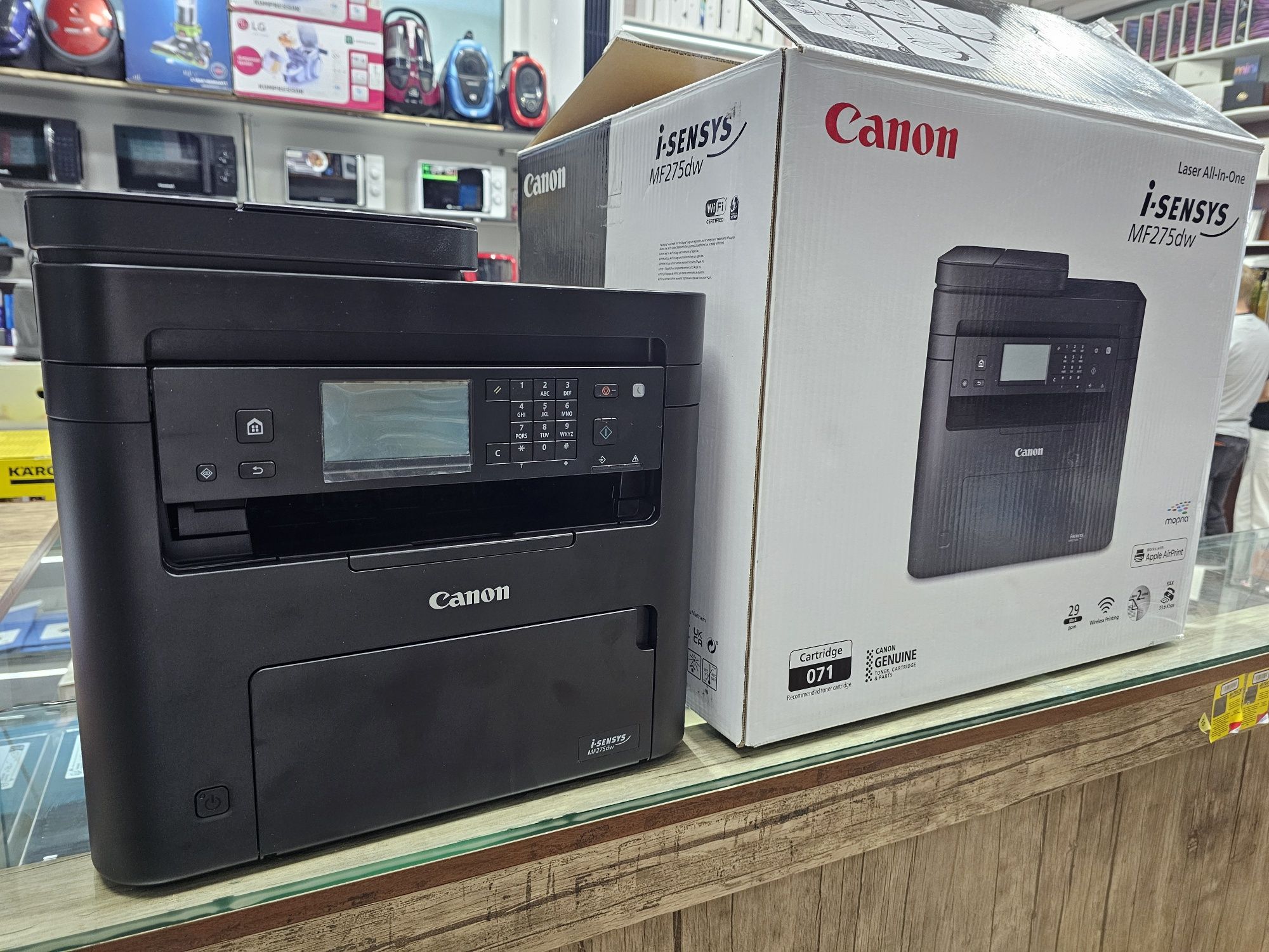 Почти новый МФУ Canon MF275dw