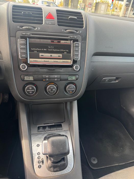 Volkswagen Golf 5  AUTOMAT