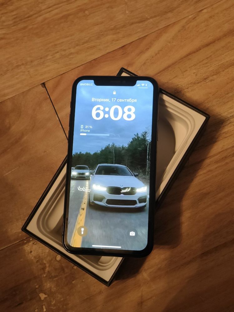 iphone 11 pro.