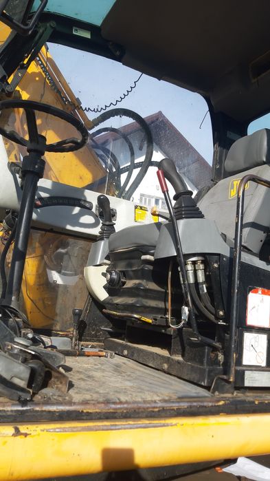 Excavator jcb js 160w 18 tone