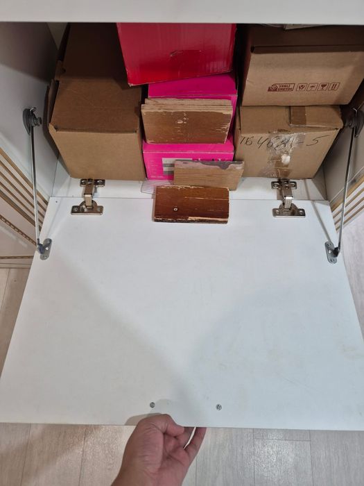 Прихожую комплект