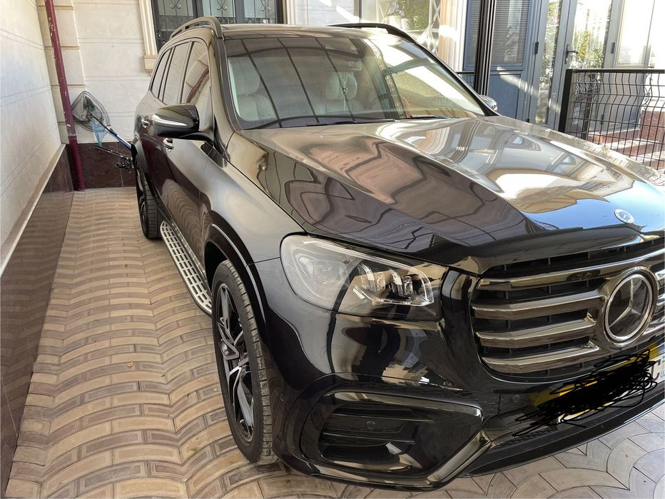 Mercedes gls 450 4matic black